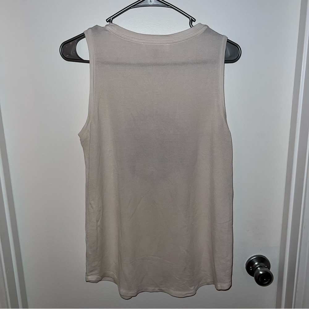 All 🍀4 for 25🍀 Michael Kors | White Tank Top - Picture 2 of 4